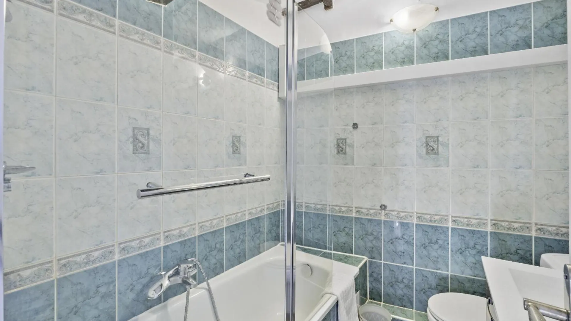 Apartman 2 Bedrooms Sea View In Le Suquet Cannes Franciaország